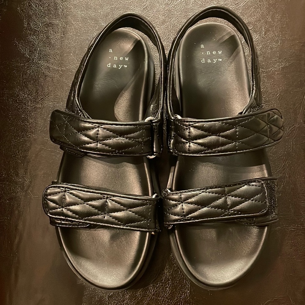 A New Day quilted sandals